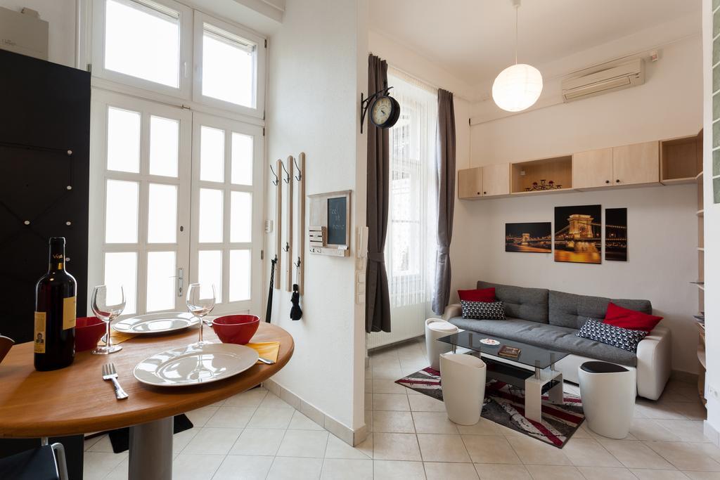 Feel At Home Apartment Budapest Eksteriør bilde